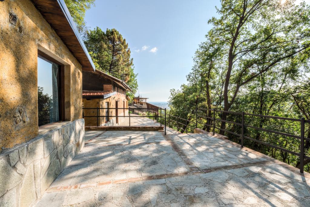 Ippotur Medieval Resort Кастельнуово-ди-Магра Экстерьер фото